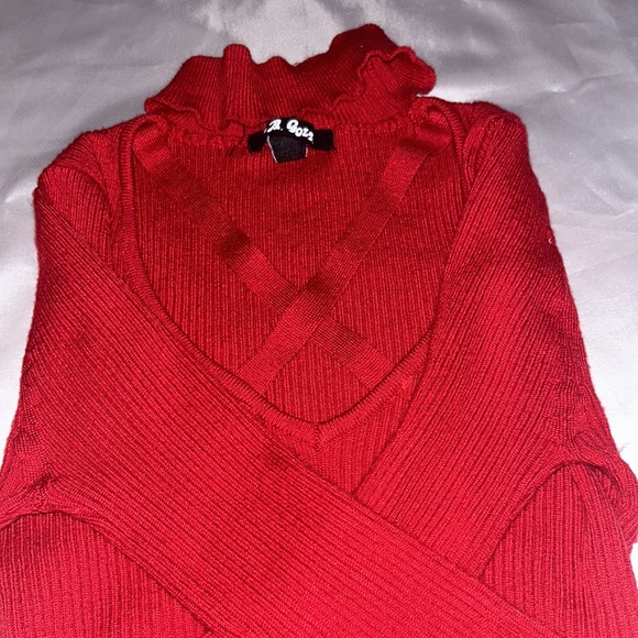 Red - Picture 2 of 2